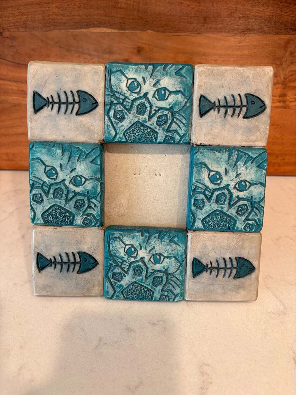 Vintage Handcrafted Ceramic Photo Picture Frame Blue White Cat and Fish Bones De
